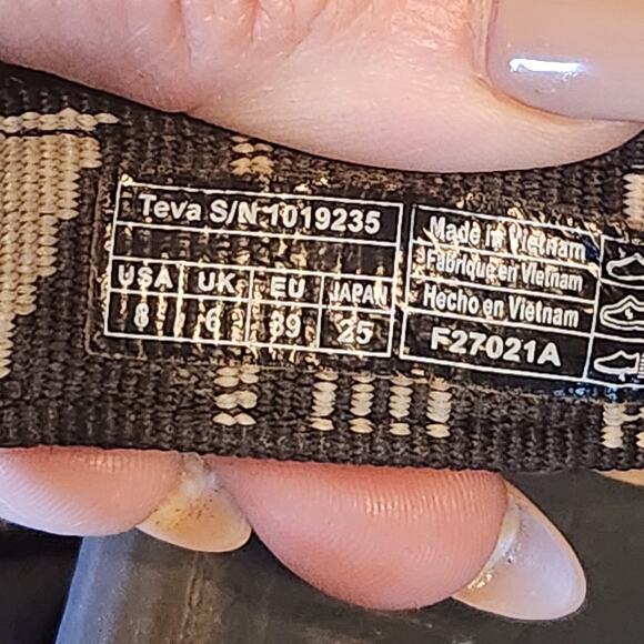 TEVA SANDALS WOMEN BLACK WHITE OUTDOOR HIKING GORPCORE FISHING WATER SHOE SZ 8 - Picture 6 of 6